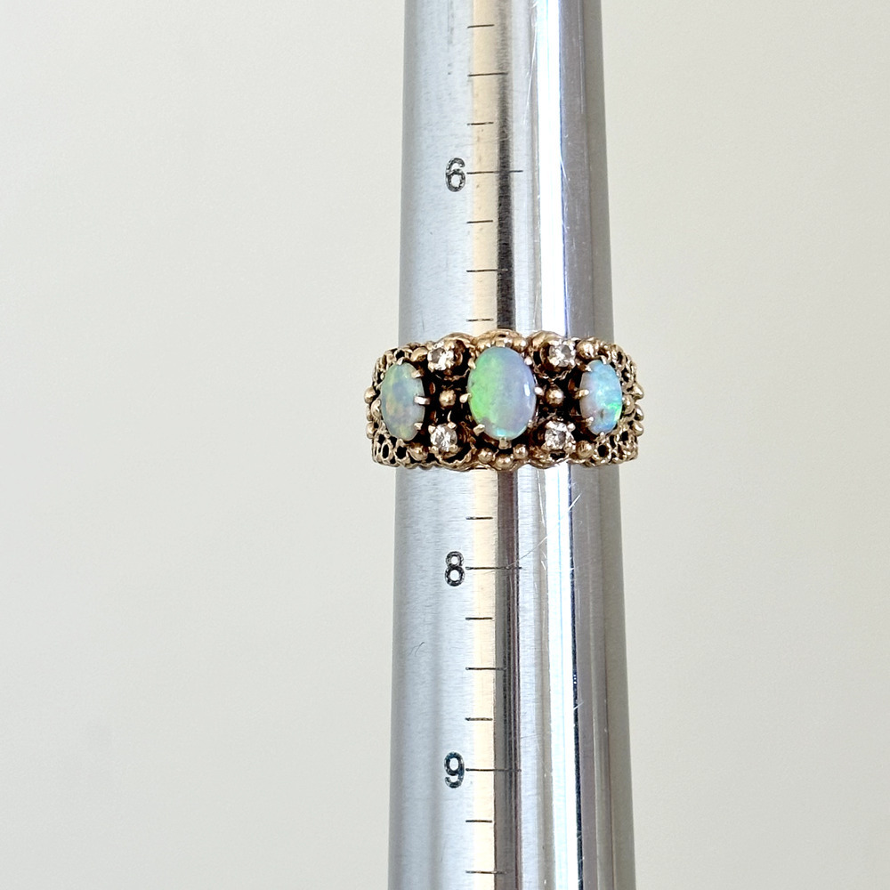 Vintage 14K Yellow Gold Three Stone Opal & Diamonds Filigree Band Ring Size 7.25 - Picture 8 of 16
